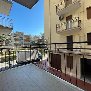 50 Metri Dal Mare - Free Parking E A/c Apartment